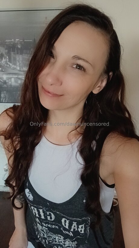 Dawnuncensored modelo caliente imágenes