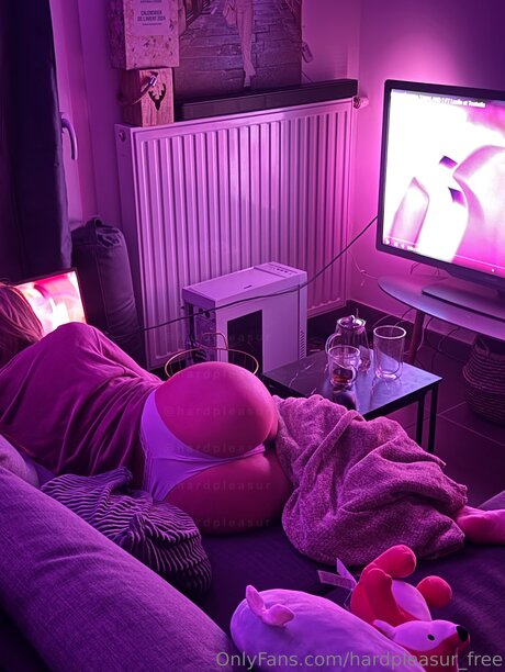 Hardpleasur Free modelo desnudo imágenes