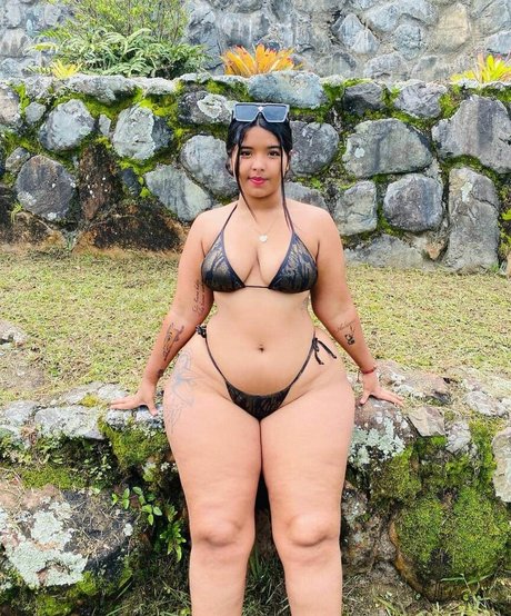 Angie Acosta estrella superior galería