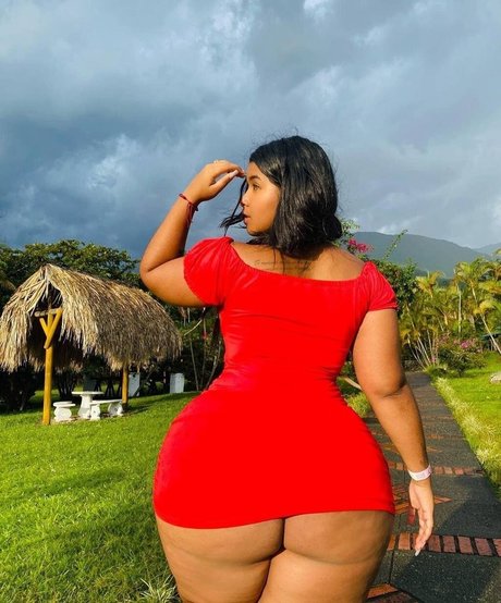 Angie Acosta mejor modelo foto