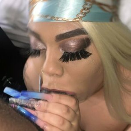 honeyytheeater xxx estrella porno archivo