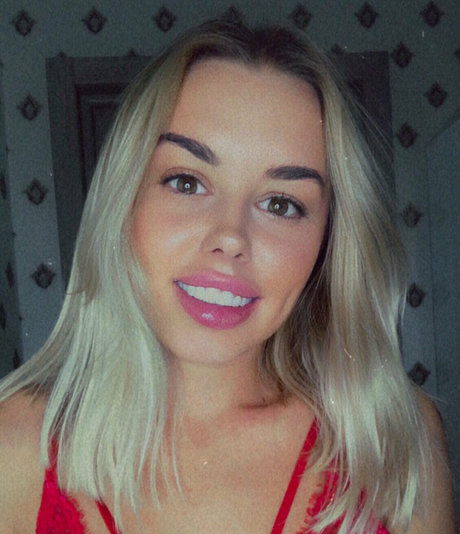 kattrina modelo porno galerías