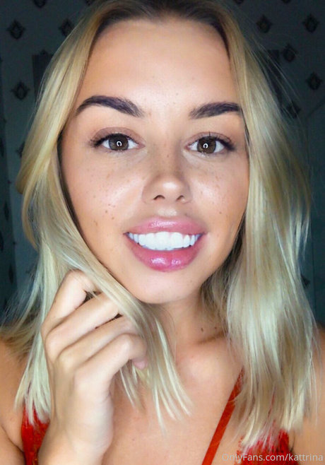 kattrina modelo pornografico archivo