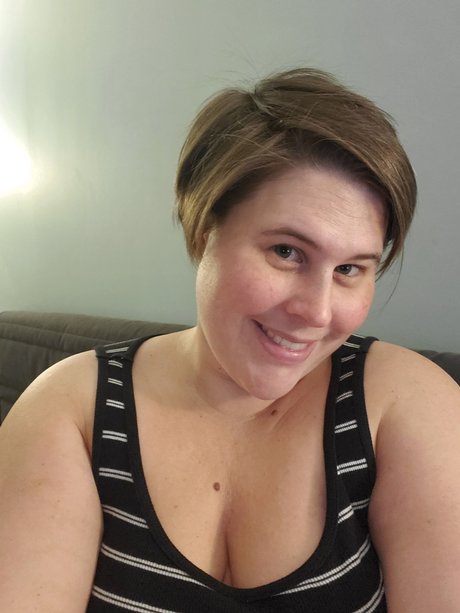 ClaraCrisp estrella porno sexy foto