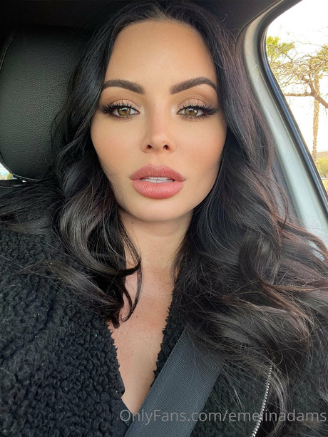 Emelina Adams actriz de desnudos recopilación