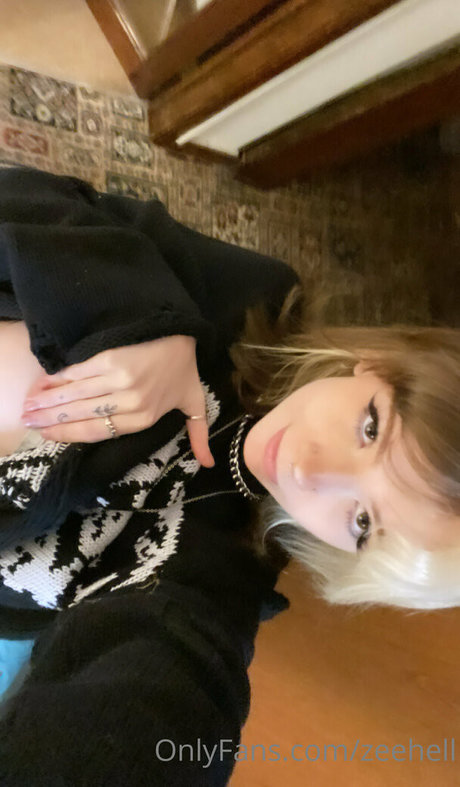 ZeeHell bonita actriz fotos