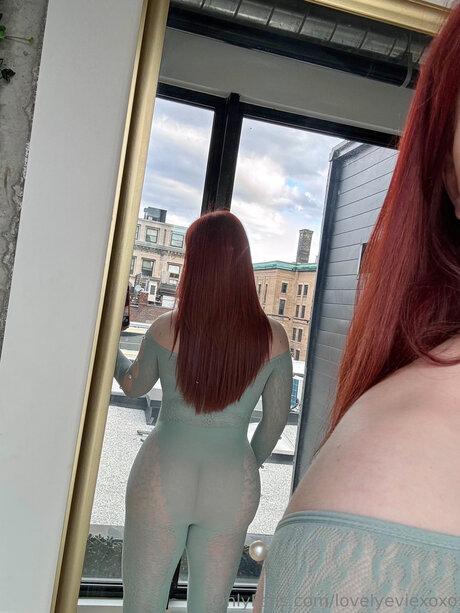 Lovelyeviexoxo estrella porno de arte galerías