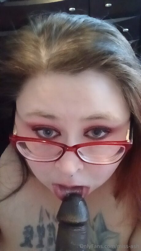 Miss Ash hermosa modelo foto