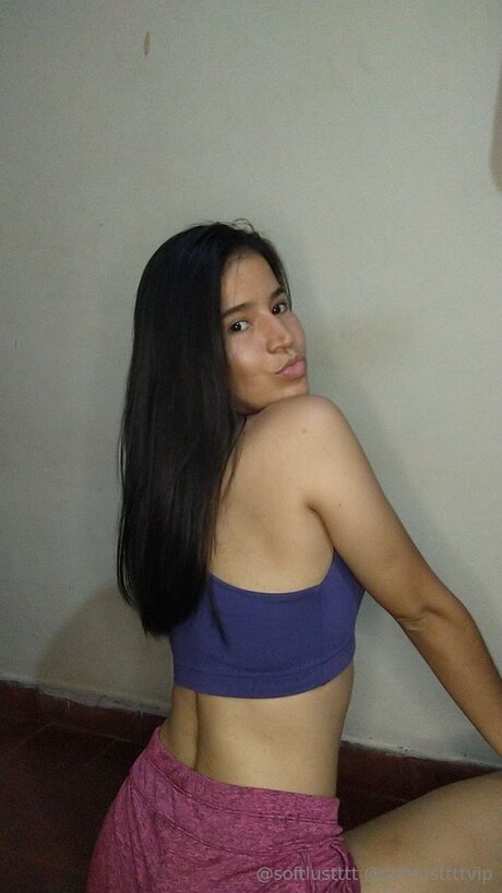 Softlustttt modelo exclusivo galerías