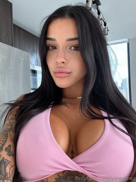 Valeraexo estrella porno foto