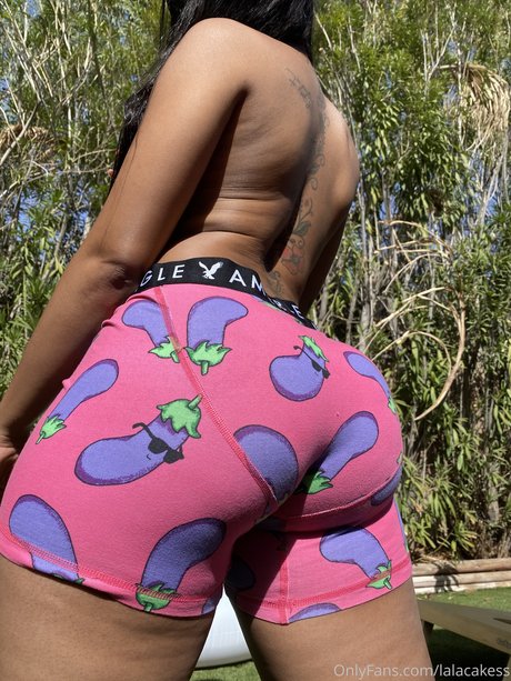 lalacakes actriz atractiva galería