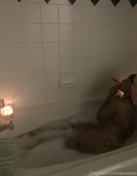 lalacakes actriz erótica imagen