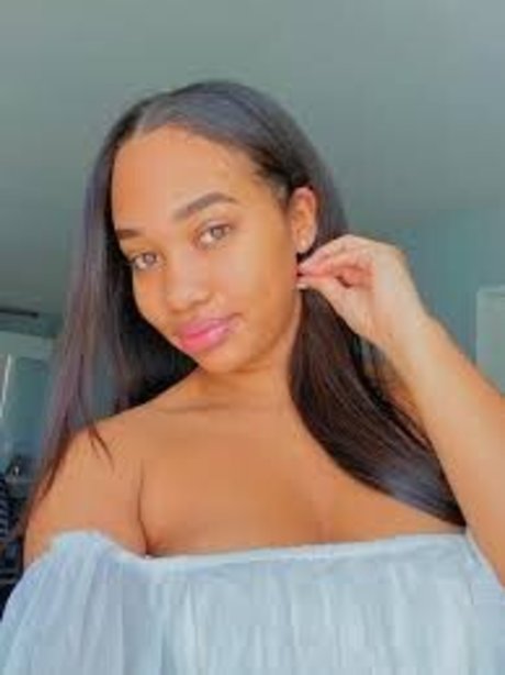 christinaxnic desnudos de estrellas porno imágenes