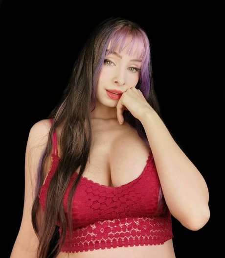 Mizzy Cyn actriz sexual imágenes