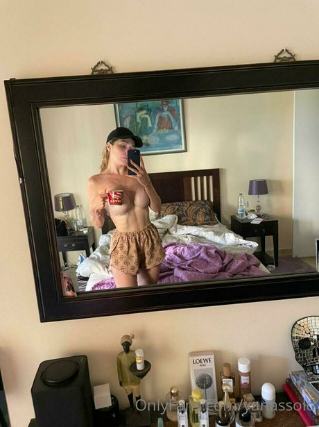 Yana Solo estrella caliente fotos