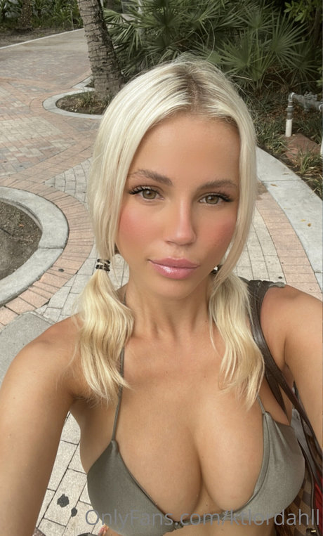 _Kt Lordahl estrella porno erótica archivo