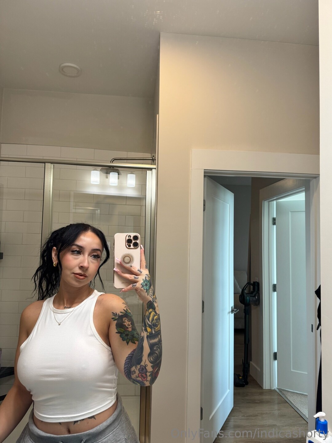 Indicashorty bonita estrella porno galerías