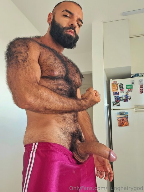 Hunghairygod estrella xxx imágenes