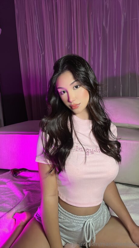 Marcimoral modelo hermosa galerías