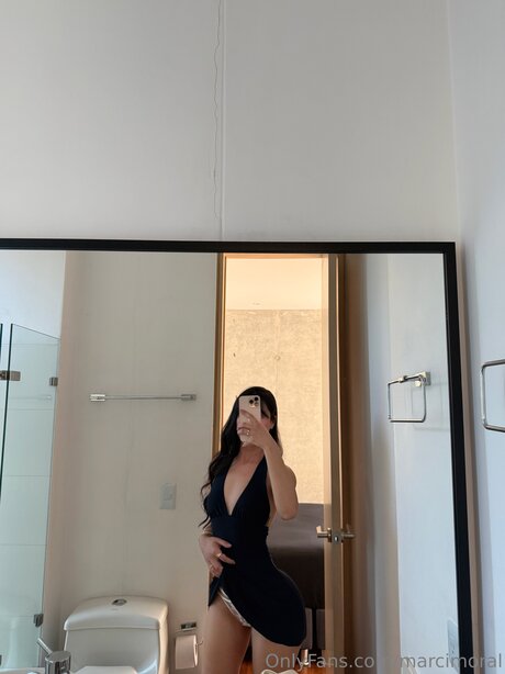 Marcimoral estrella atractiva foto