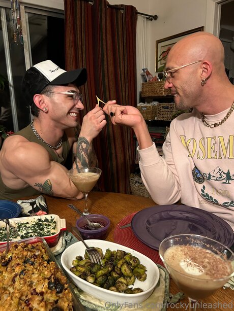 Rockyunleashed estrella porno xxx foto