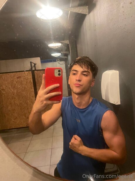 Eeerik modelo pornografico galerías