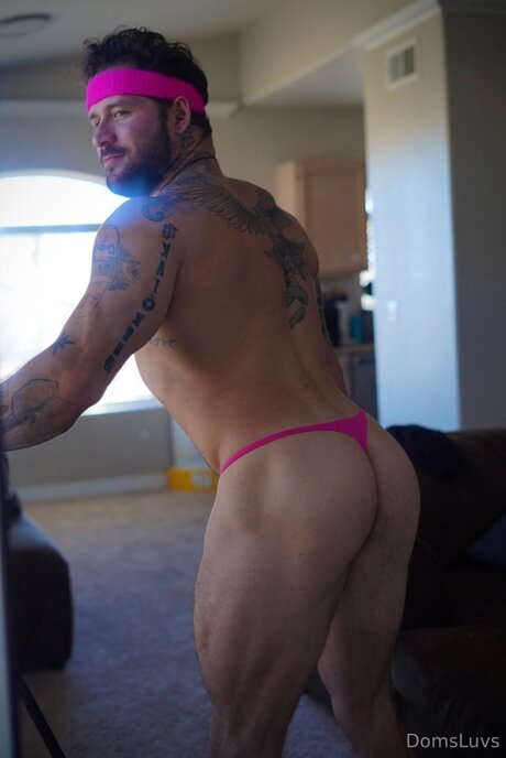 Domsluvz modelo erótico foto