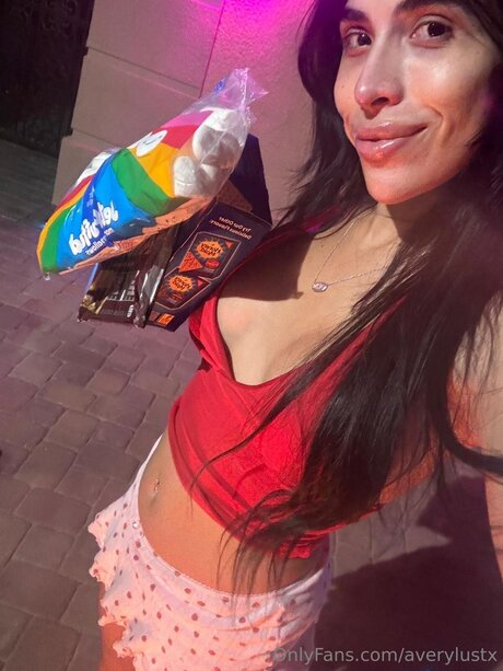 Averylustx modelo sexy imagen