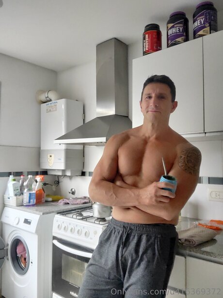 U416369372 estrella superior imagen