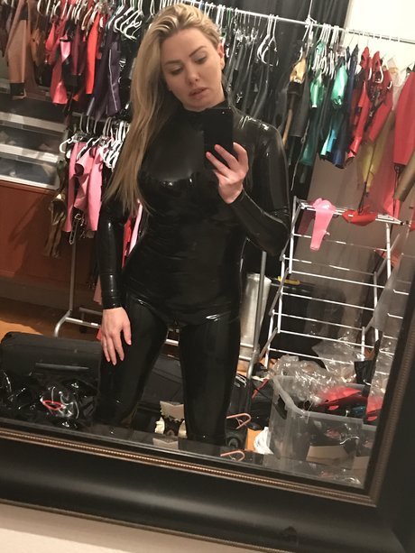 Lexi Sindel modelo mejor imagen