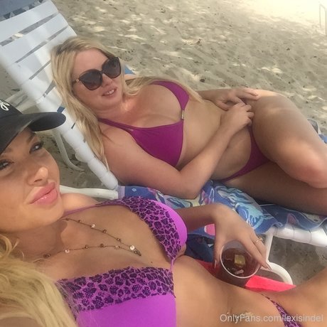 Lexi Sindel bonita estrella foto