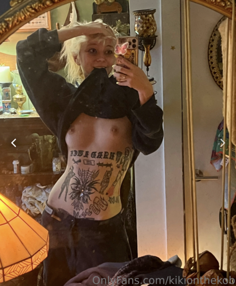 leche de fresa onlyfans mejor desnudo galería