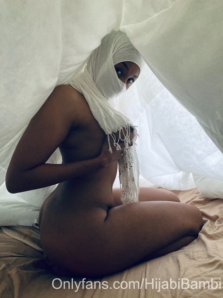 Hijabi Bambi desnudos estrella porno archivo
