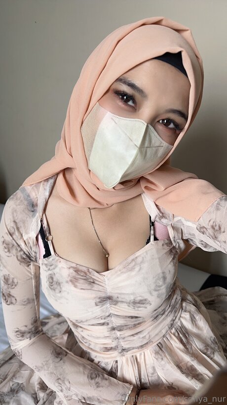 Sofiya Nur actriz adulta imagen