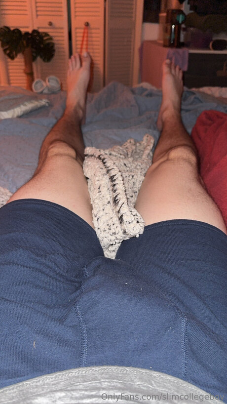 Slimcollegeboy hermosa estrella archivo