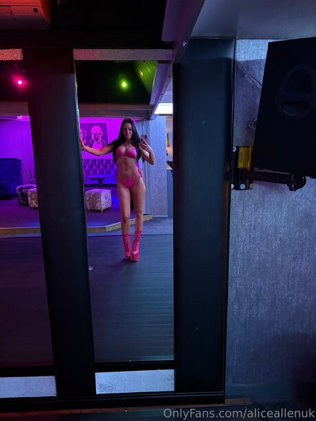 Aliceallenuk desnudos estrella recopilación