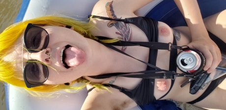 Faebelle sexo modelo fotos