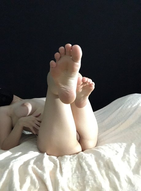 Liraley meme actriz de desnudos galerías