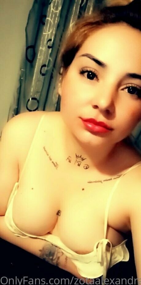 zotaalexandra actriz galería