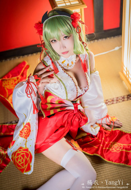 _YangYi actriz caliente archivo