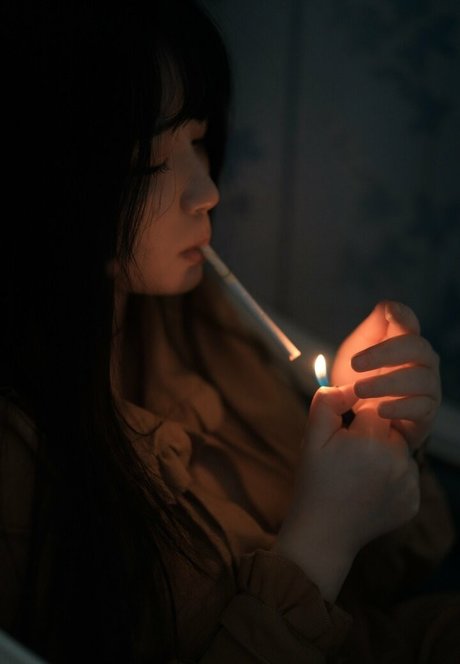 Raku actriz desnuda galerías