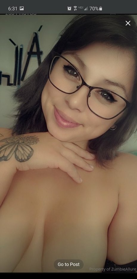 Zumbie Allure estrella porno perfecta imágenes