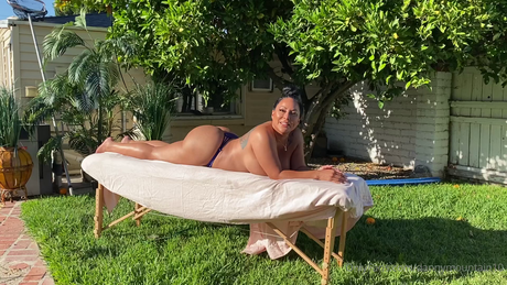 Kiara Mia libre de estrellas foto