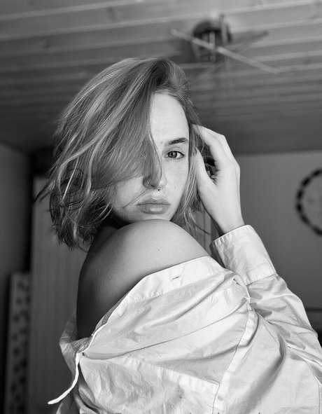 Regina Sahar mejor actriz galería