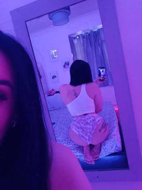milf flaca onlyfans sexy de alta calidad imagen