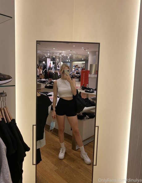 coño peludo de adolescente onlyfans exclusivo caliente fotos