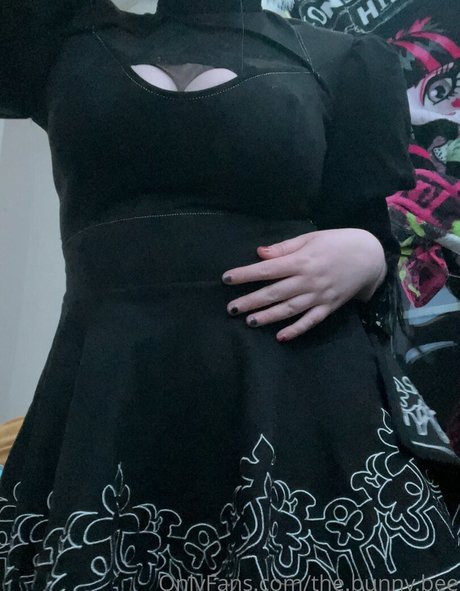 zomcel modelo bonita archivo