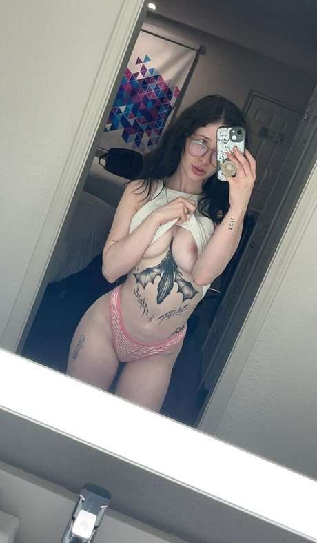 Zoey Ryder modelo porno galerías