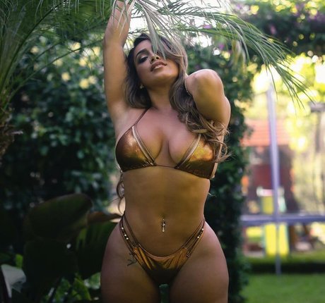 Jasmin Cadavid libre de estrellas galerías