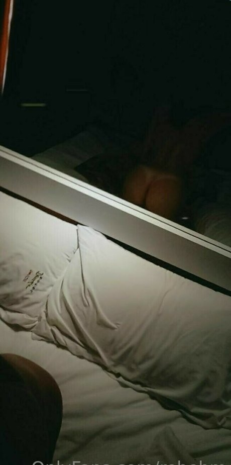 Rebeca Burgos mejor estrella porno imagen